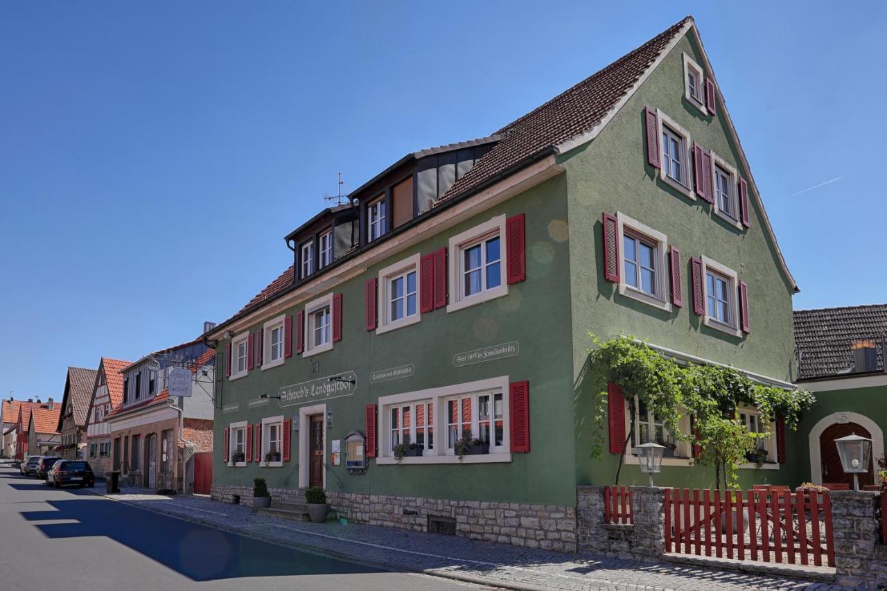 Landhotel Schwab - By Homekeepers Schwarzach am Main Extérieur photo